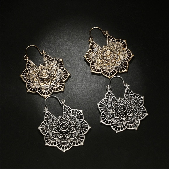 • Zoey • Bohemian Mandala Earrings - Picture 2 of 3